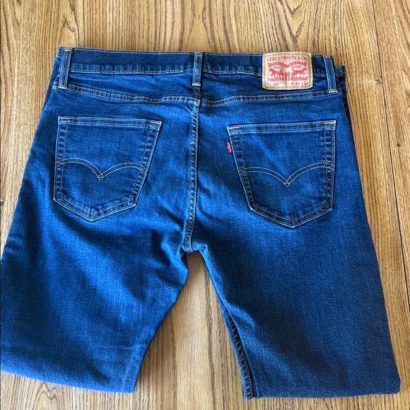 502 Levi 34x32 - Picture 4 of 4